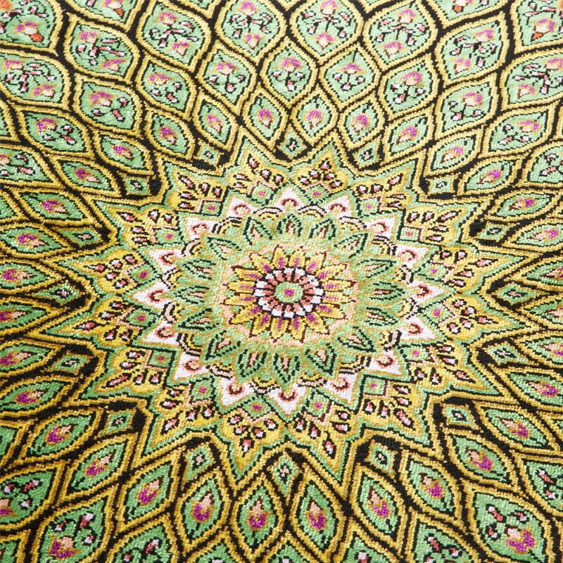 ペルシャ絨毯 クム 87×58cm / シルク 手織り 手作業 織り子 ペルシャ絨毯 クム 87×58cm / シルク 手織り 手作業 織り子