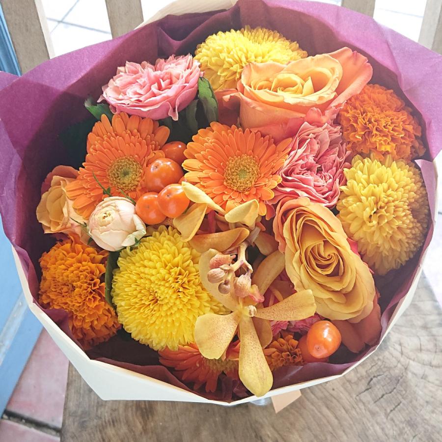 敬老の日 花 花束 ブーケ ギフト オレンジ系 ラウンド 5500円 Mサイズ Keirou2020 07 メゾンフルーリーyahoo 店 通販 Yahoo ショッピング