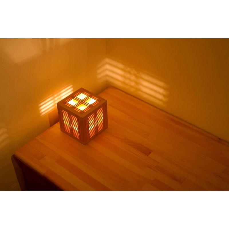 木のあかり　ひかりの小箱1　小型テーブルランプ　組子照明　青森ヒバ製　国産手作り　10w