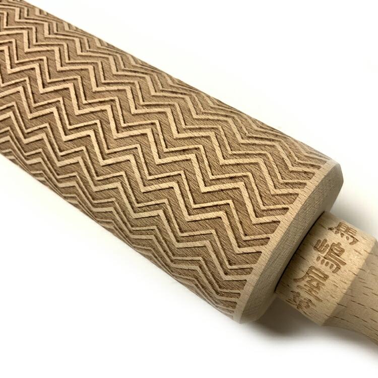 マジパンローラー☆クッキーローラー☆新品未使用☆稀少品 馬嶋屋 オリジナル柄 クッキーローラー ジグザグ [MJ0796] | 波