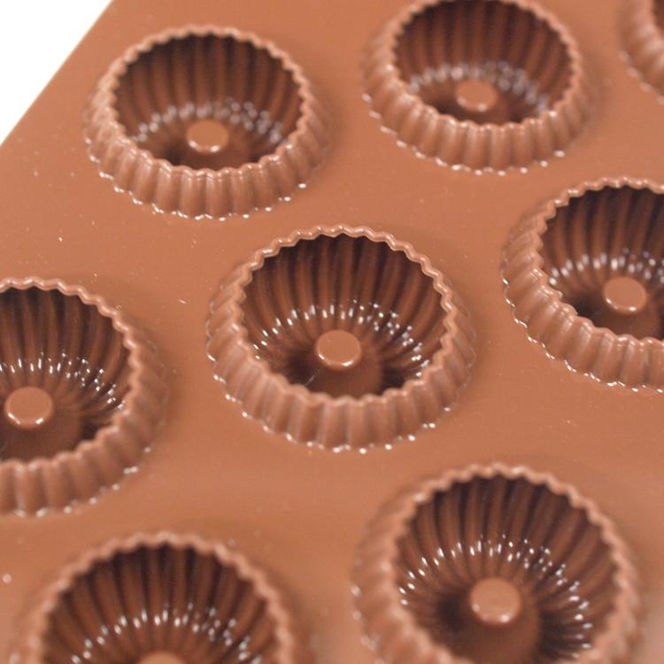 シリコマート イージーチョコ SCG49-3D チョコレート型 3D チョコ
