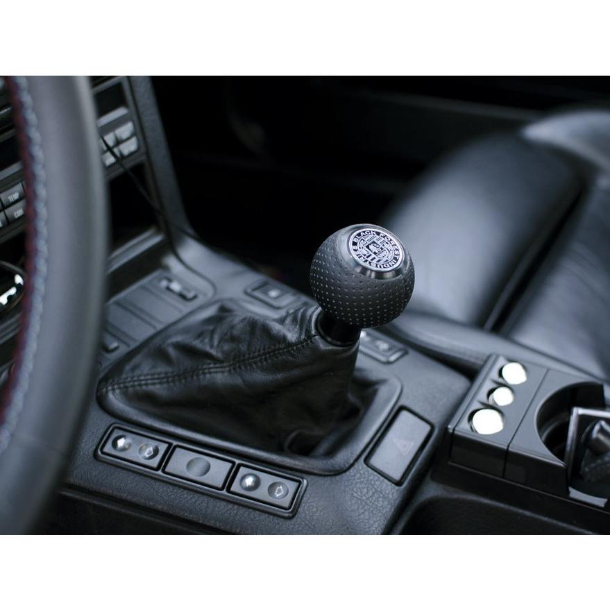 BLACK FOREST INDUSTRIES】Audi & VW S-tronic,DSG,AT車用シフトノブ