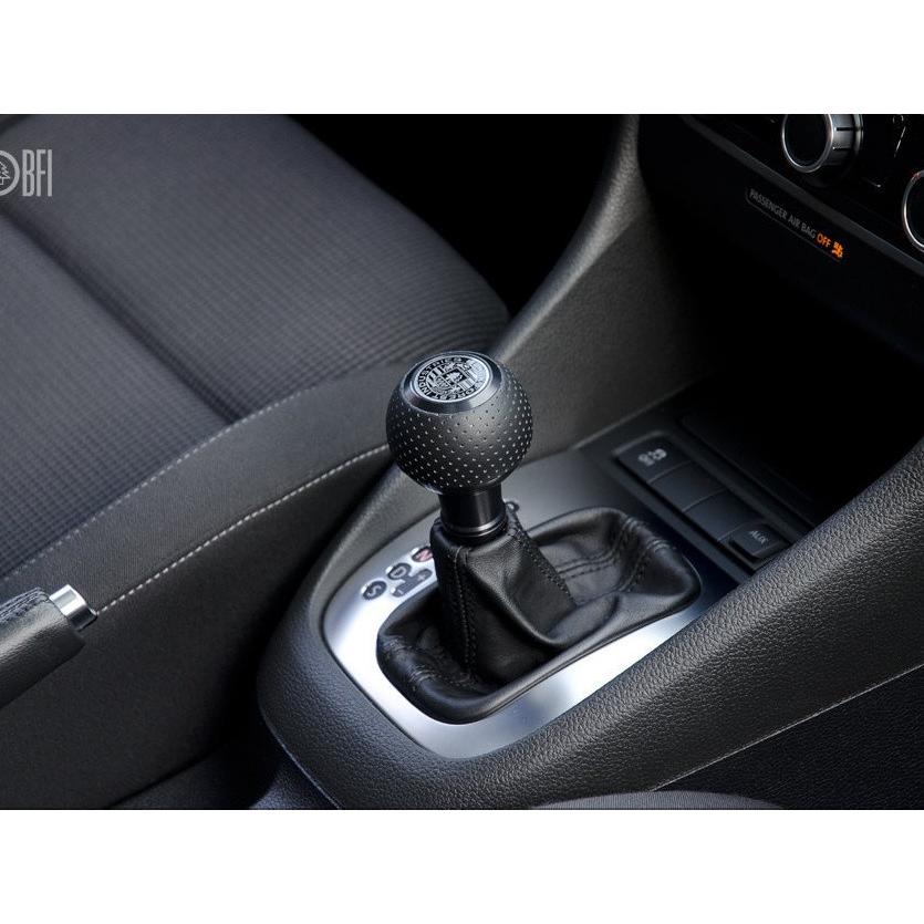 BLACK FOREST INDUSTRIES】 Audi & VW マニュアル車用シフトノブ Black