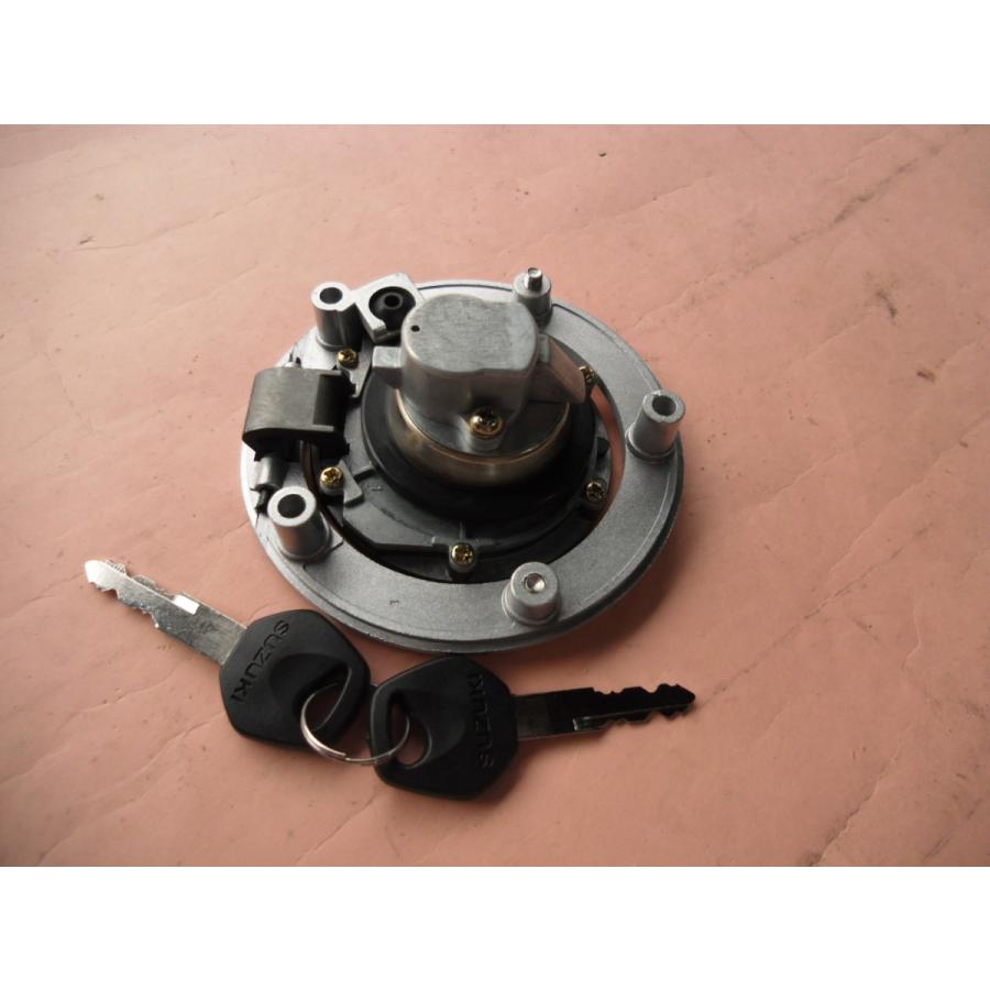 タンクキャップ 隼 ハヤブサ GSX1300R GSR250 グラディウス 400 GSR400