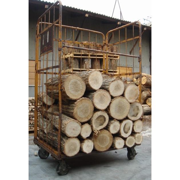 玉切り原木、未乾燥薪