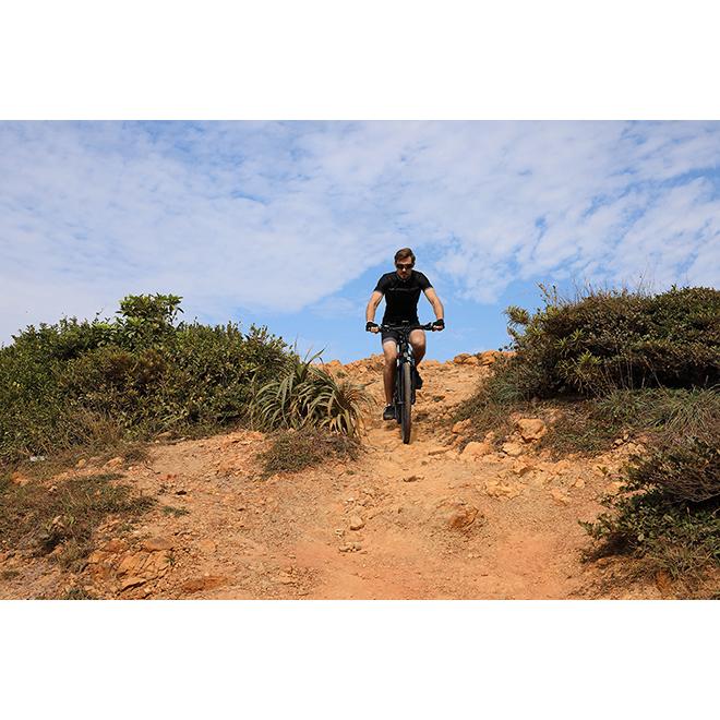 ［即日発送］ 29インチ電動アシスト自転車48V13Ah1000W時速45キロ 外装シマノ21段変速 DYISLAND油圧ブレーキ USB充電機能/携帯ホルダー付き/フェンダー付き P7Blue 【PE1856761497】(66261円)