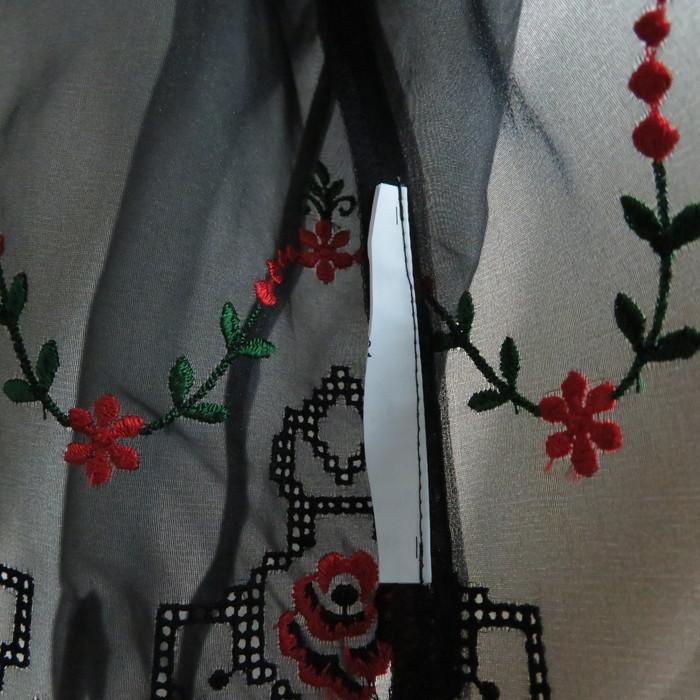 tricot COMME des GARCONS/トリココムデギャルソン 花刺繍入り レース