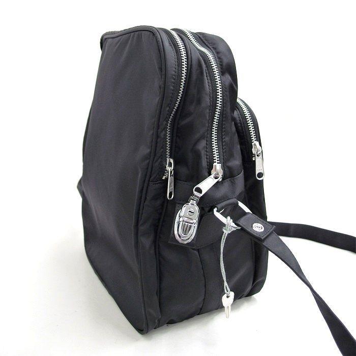 COMME des GARCONS/コムデギャルソン ショルダーバッグ ナイロン COMME des GARCONS/コムデギャルソン ショルダーバッグ ナイロン