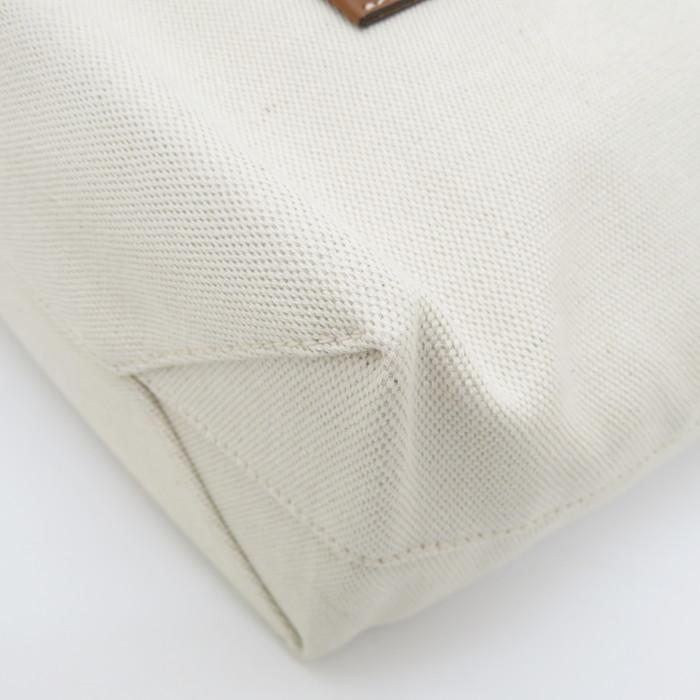 BALLY バリー　アイボリー トートバッグ　キャンバストート Bally BALLY/バリー トートバッグ キャンバス/レザー アイボリー