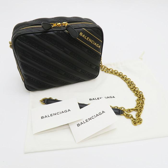直営店‐BALENCIAGA‐ チェーン ショルダーバッグ XS BALENCIAGA - バレンシアガ 689121 ダウンタウンXS チェーン