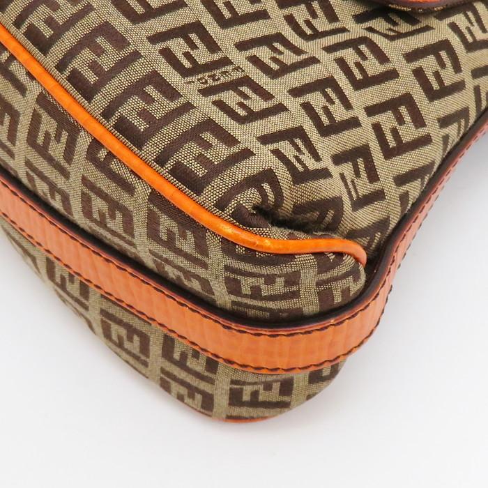 FENDI（フェンディ） 2305/8BR541 ズッキーノ柄 ショルダーバッグ