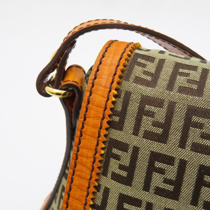 FENDI（フェンディ） 2305/8BR541 ズッキーノ柄 ショルダーバッグ