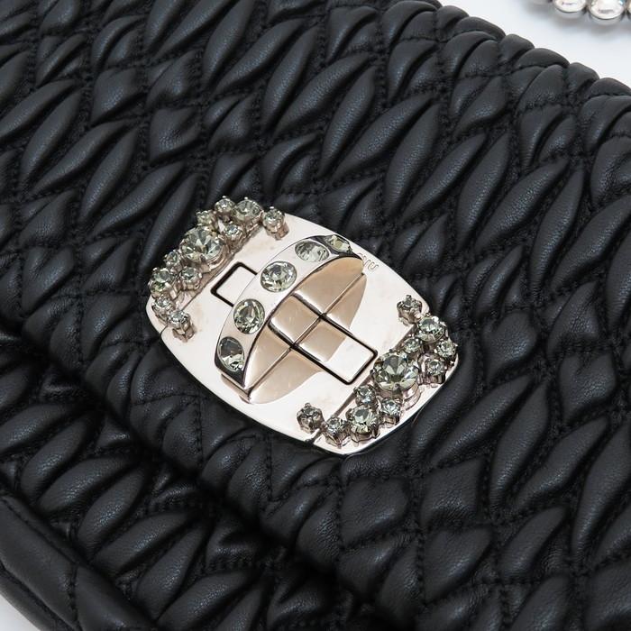 miu miu ギャザー レザー ショルダーバッグ miu miu（ミュウミュウ） ギャザー ビジュー チェーン ショルダー