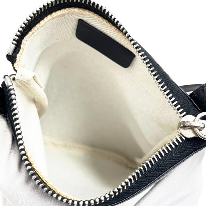BVLGARI 最終特価品BVLGARI/ブルガリ ロゴマニア ショルダー BVLGARI 最終特価品BVLGARI/ブルガリ ロゴマニア ショルダー