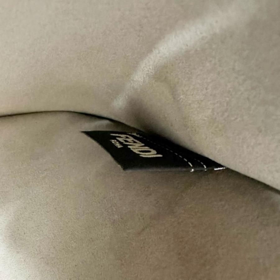 FENDI FENDI/フェンディ 7N0078 クラッチバッグ レザー グレー