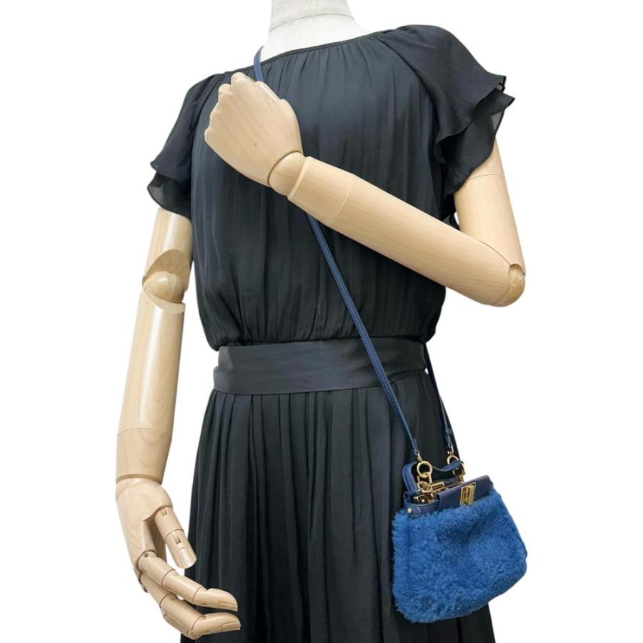 FENDI（フェンディ） マイクロピーカブー 2WAY ショルダーバッグ