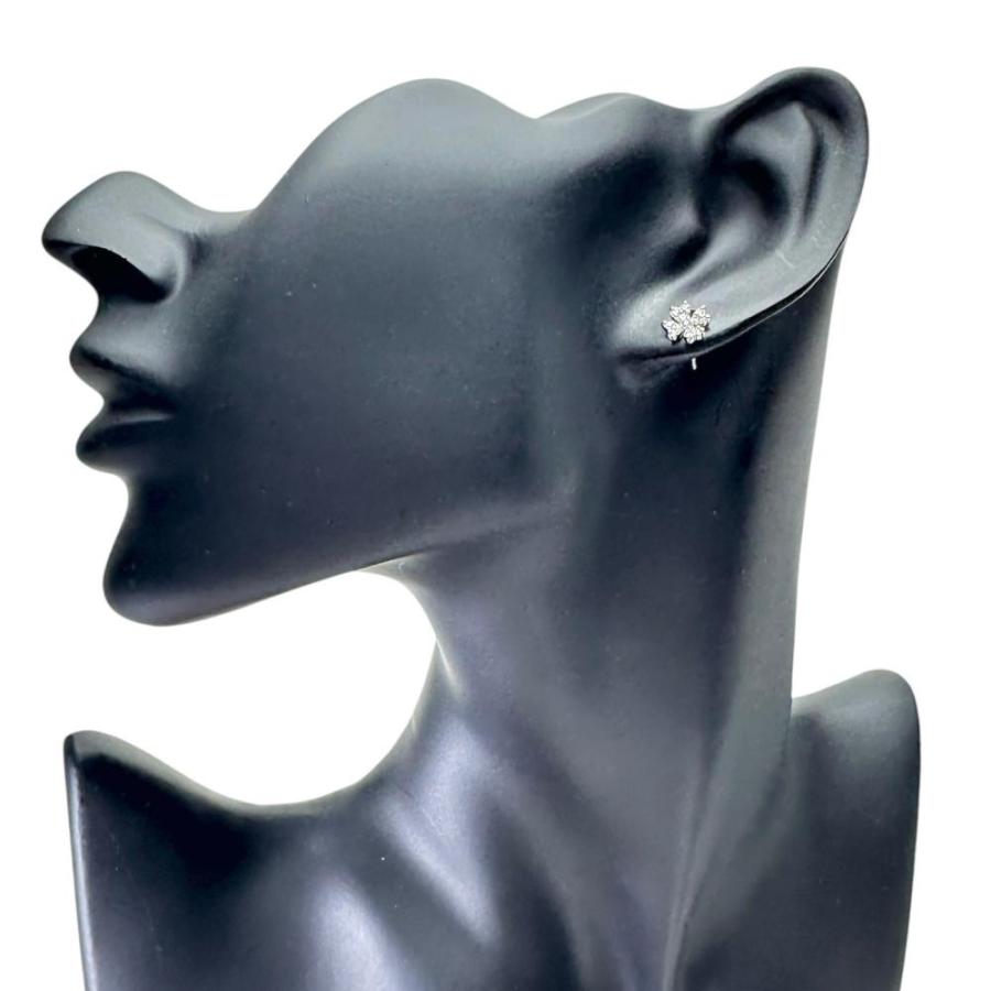 Vendome Aoyama/ヴァンドーム青山 四葉風デザイン ダイヤモンド ピアス 