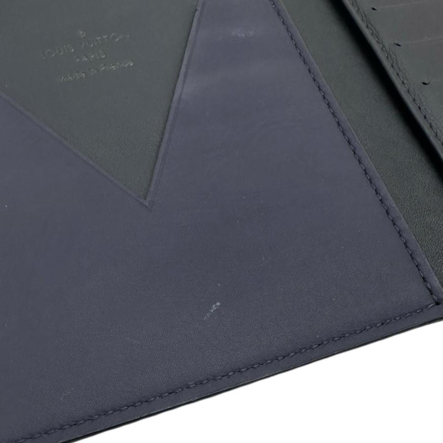 LOUIS VUITTON（ルイ・ヴィトン） M61251 VラインEジップロング 札入れ