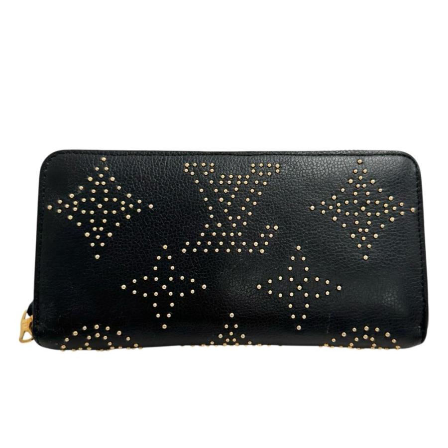 LOUIS VUITTON（ルイ・ヴィトン） スタッズ ジッピーウォレット 