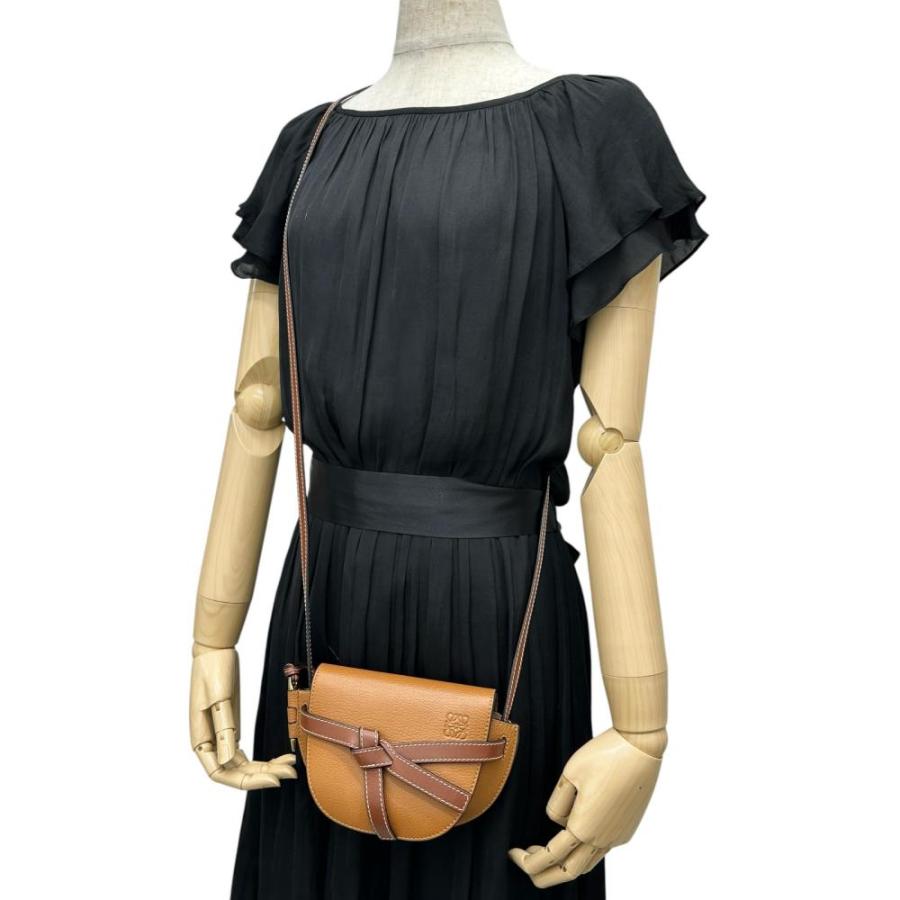 LOEWE（ロエベ） ゲート ミニ ショルダーバッグ レザー ブラウンレザー