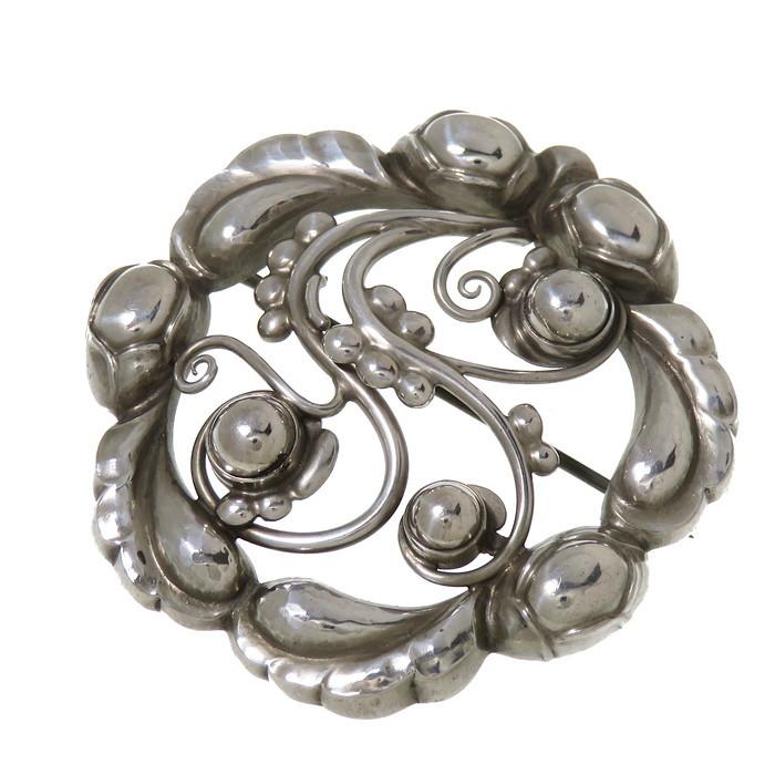 美品　ジョージジェンセン 可愛いスズラン　シルバー 花モチーフ ブローチ Georg Jensen/ジョージジェンセン 植物モチーフ ブローチ シルバー925