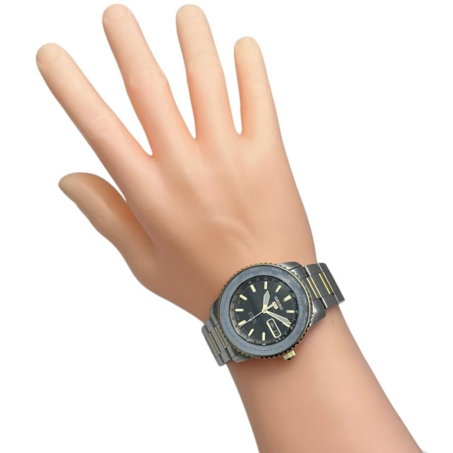SEIKO 5 SPORTS4R36-00G0自動巻き裏スケ腕時計