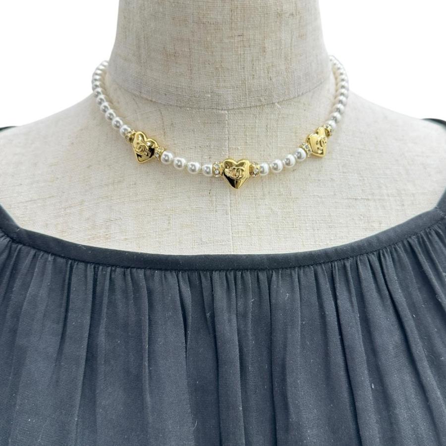 CHANEL/シャネル フェイクパール ネックレス トリプルハートココマーク GP 32.1g 37〜51cm A24P レディースの画像