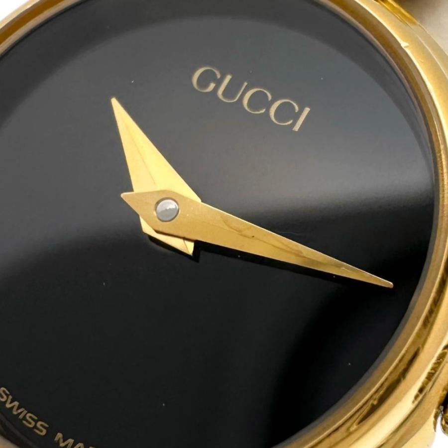 GUCCI（グッチ） 2700.2.L バングル 腕時計 GP クオーツ ブラック文字