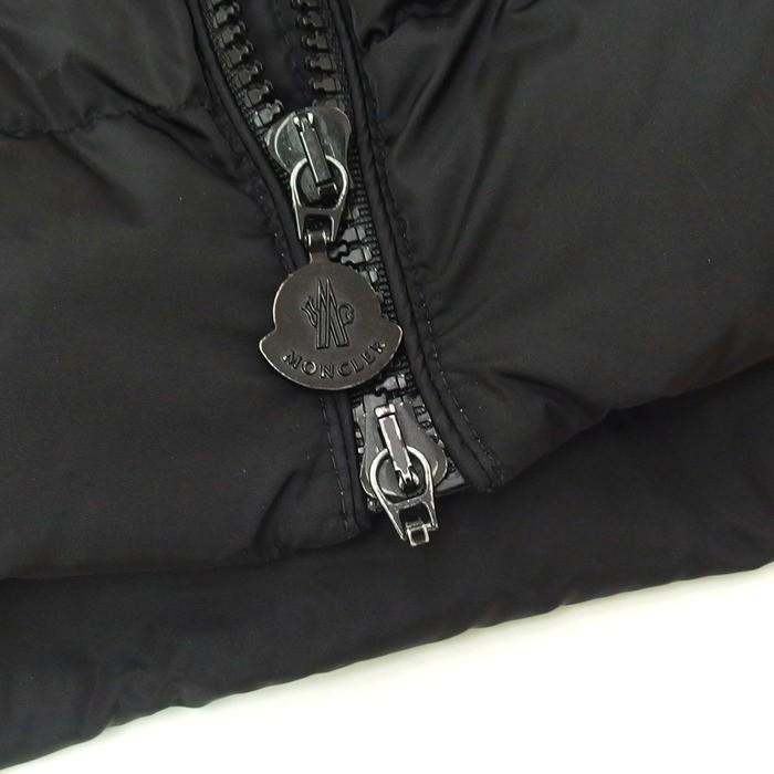 MONCLER（モンクレール） CHARPAL GIUBBOTTO 420934937205 ダウン