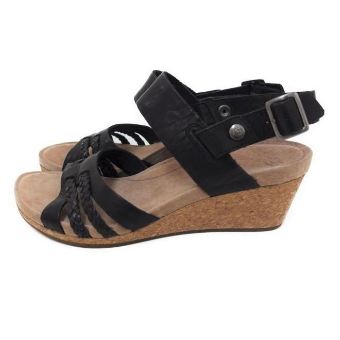 UGG/アグ W SERINDA 1014852-BLK-05.5 ウェッジソール サンダル