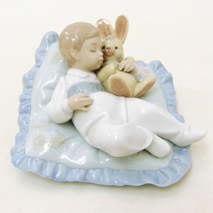 Lladro/リヤドロ おやすみ、うさちゃん 6791 フィギュリン Lladro/リヤドロ おやすみ、うさちゃん 6791 フィギュリン