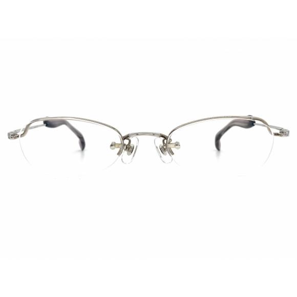 フォーナインズ O-03T 2 シルバー TITANIUM 訳あり品。大変お得な商品