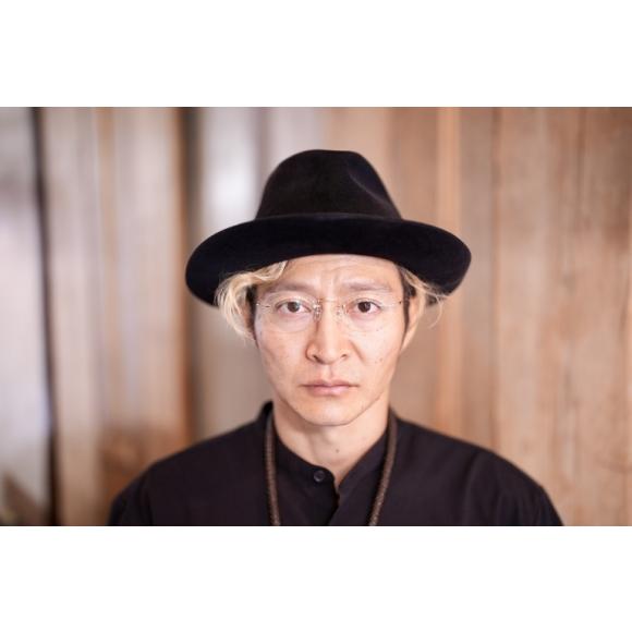 【美品】K18PG 18金 ピンクゴールド 一部使用 メガネ チタンフレーム 美品】K18PG 18金 ピンクゴールド 一部使用 メガネ チタンフレーム