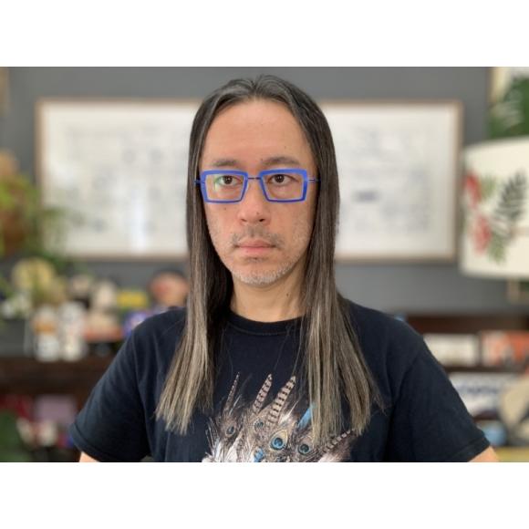 テオ Ribbel 601 未使用品（S） ] 独創的なTheoのスクエア型シート