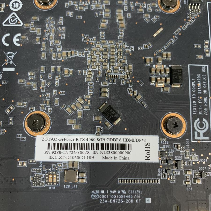 □ZOTAC GeForce RTX 4060 8GB GDDR6 グラフィックボード 本体のみ