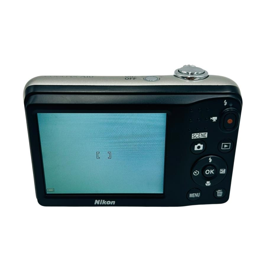 ■美品 Nikon COOLPIX A10 コンデジ シルバー 動作確認済み 元箱 付属品あり 単三電池式2444871