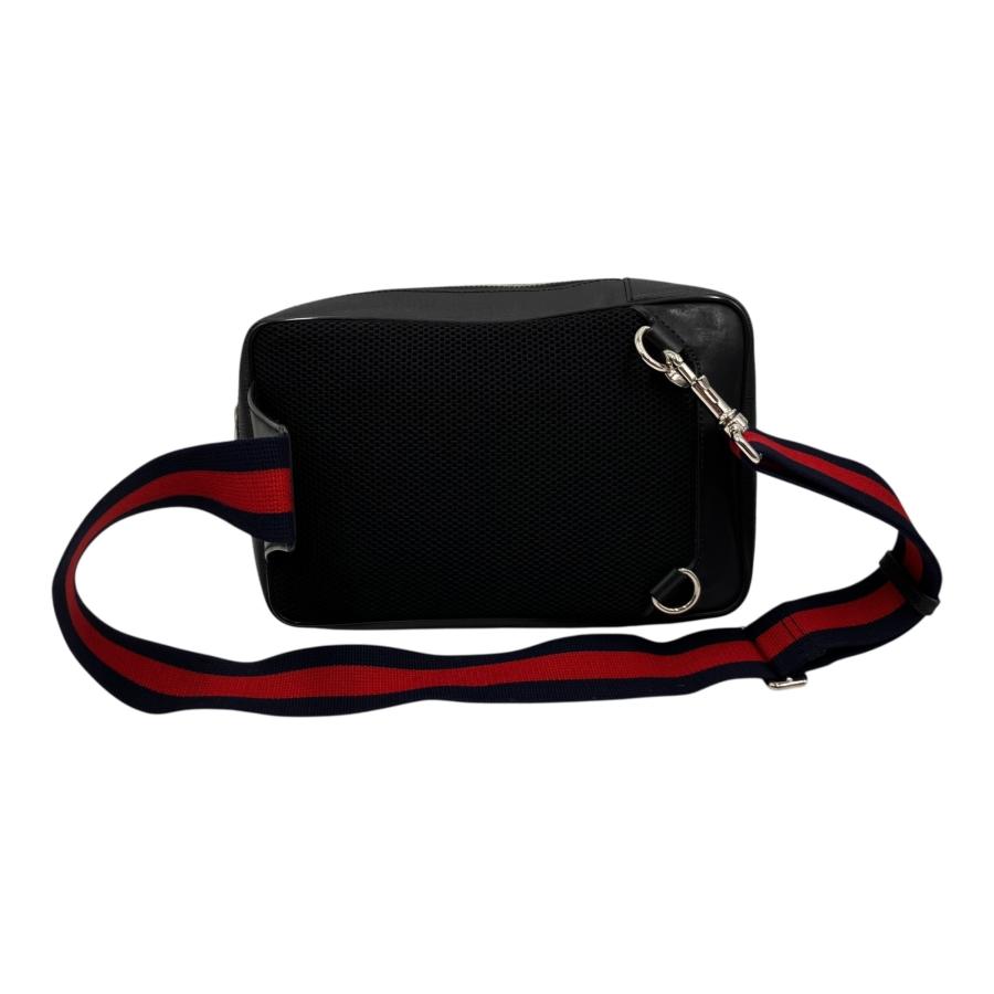 □美品 GUCCI グッチ ショルダーバッグ GG柄 ブラック PVC 斜め掛け
