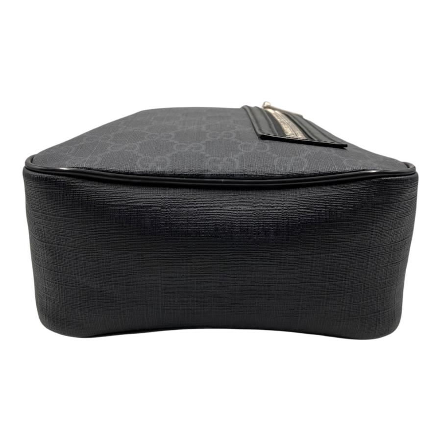 【美品】Gucci GGパターン ボディバッグ □美品 GUCCI グッチ ショルダーバッグ GG柄 ブラック PVC 斜め掛け