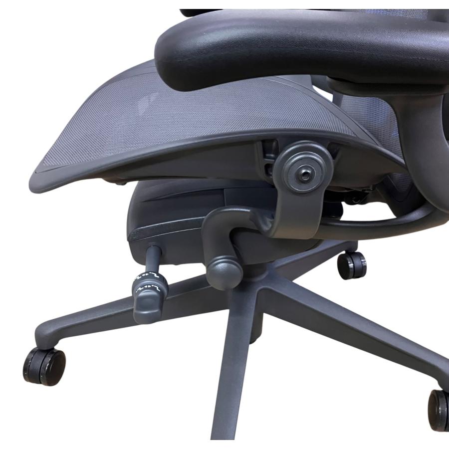 △□極美品 Herman Miller アーロンチェア Bサイズ メッシュチェア