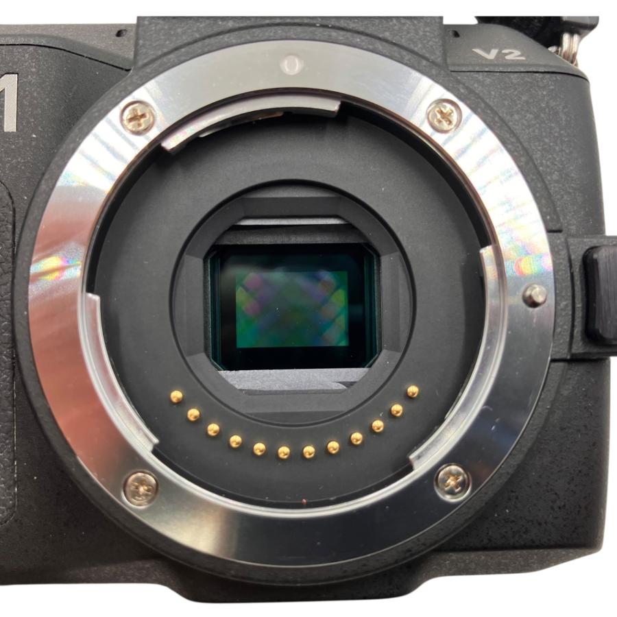 □Nikon 1 V2 10-30mm VR レンズキット ブラック ミラーレス一眼