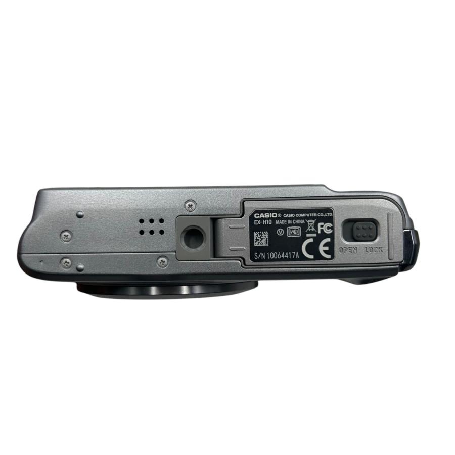 □CASIO EXILIM EX-H10 シルバー コンパクトデジタルカメラ 1210万画素
