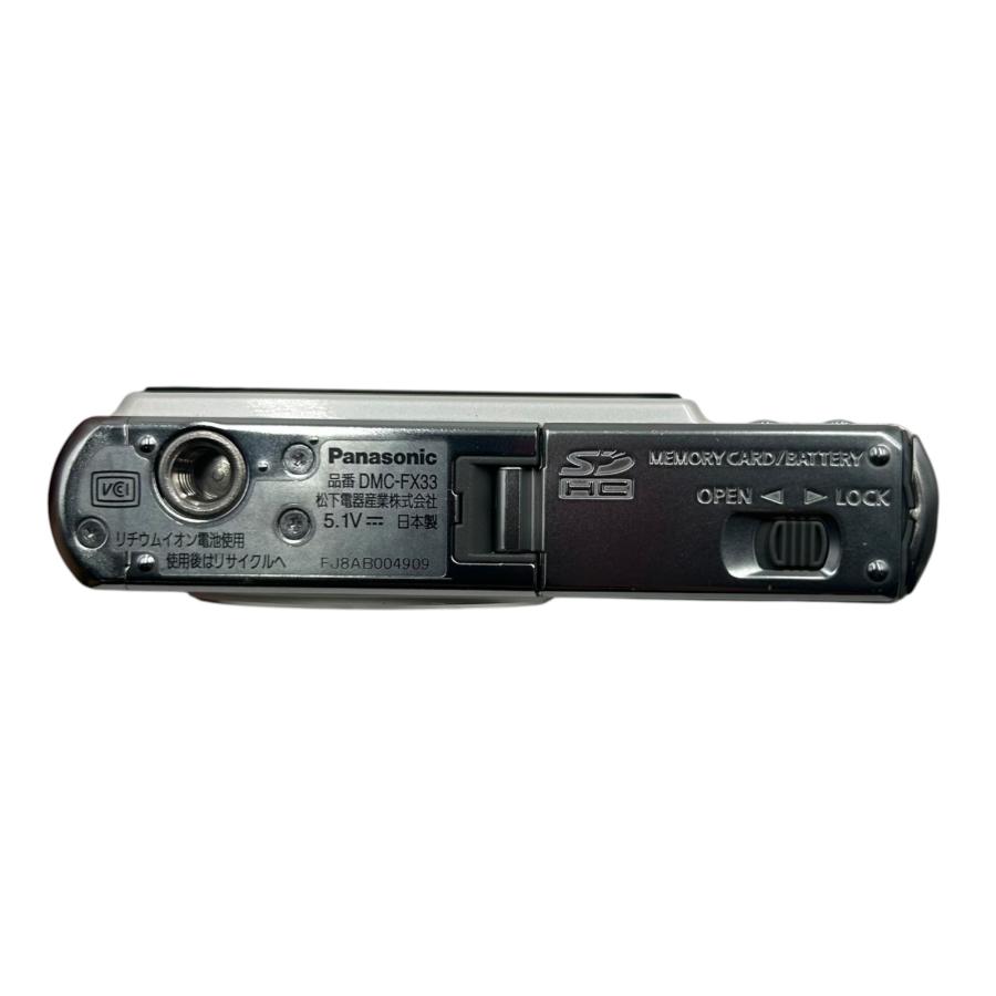 □Panasonic LUMIX DMC-FX33 シルバー コンパクトデジタルカメラ Leica