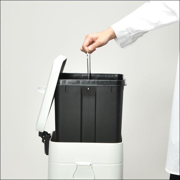 年中無休 ゴミ箱 おしゃれ 45リットル対応 45l対応 30リットル キッチン用 分別 屋外 大型 スリム リビング用 蓋付き ペダル式 Galva スクエアダストボックス 30l Supplystudies Com