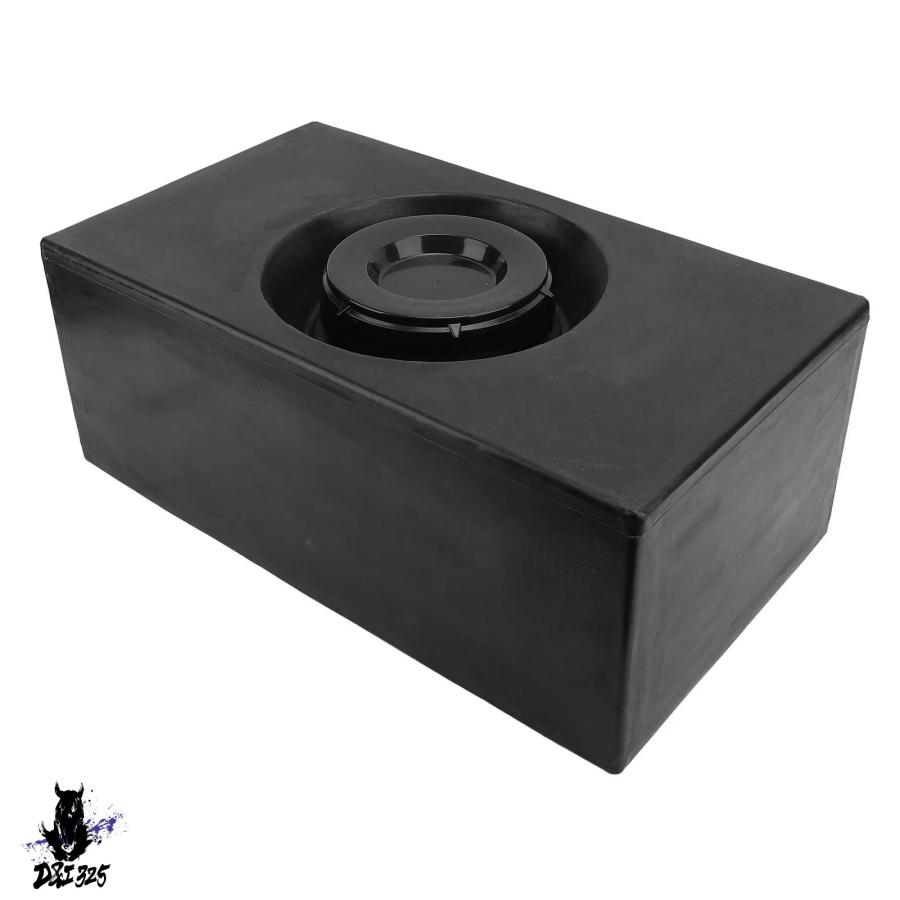 【互換品】 キャンピングカー RV用 8ガロン食品グレード淡水保持タンク 黒色 ボートやヨットにも対応 社外製 |  | 05