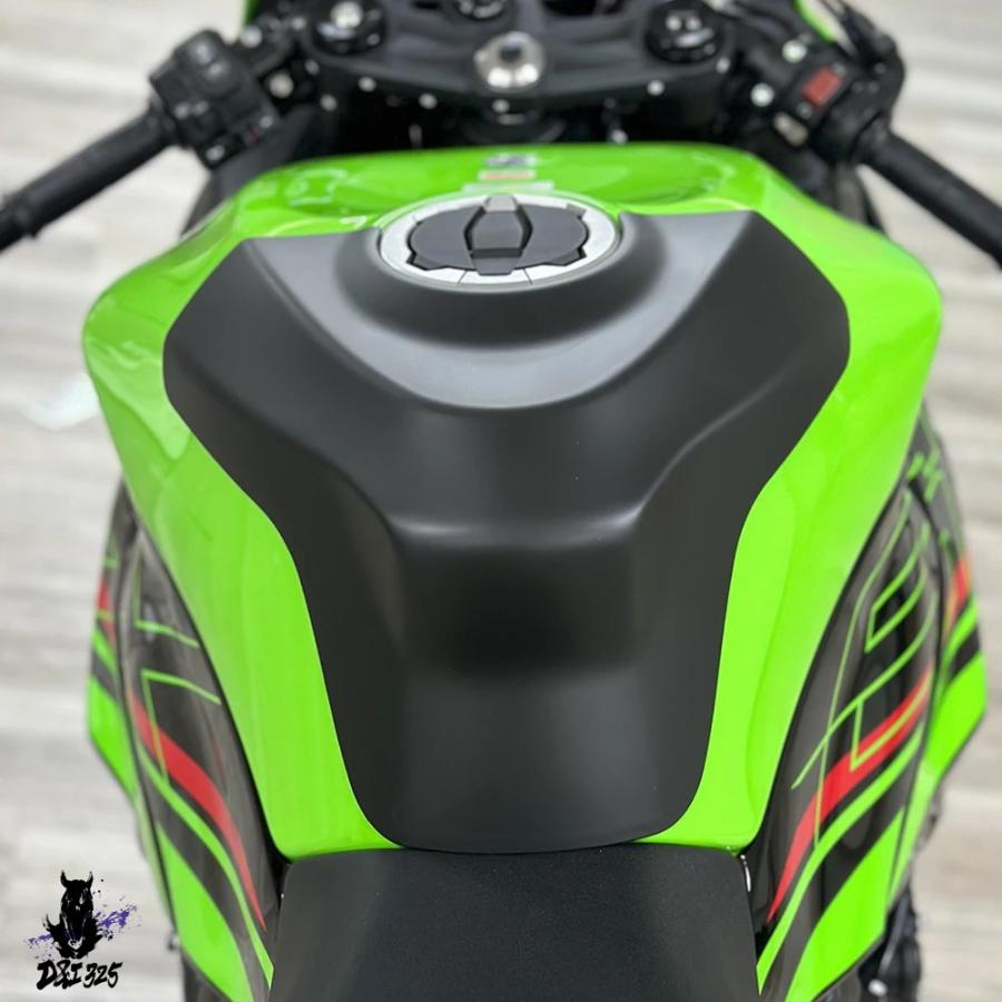 互換品】 カワサキニンジャZX-6R 2019-2024 カーボンガスタンクカバー