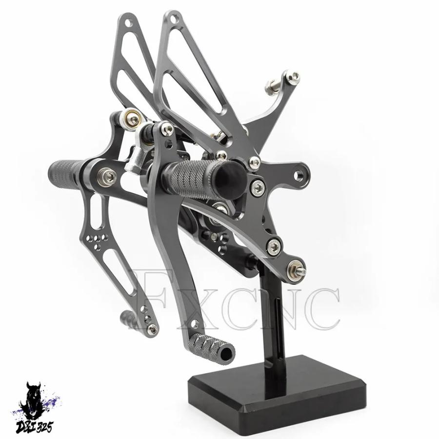 【互換品】 ヤマハ YZF-R6 1999-2002 用 フットレスト ペグペダル フットペグ 保護フィルム 社外製の画像