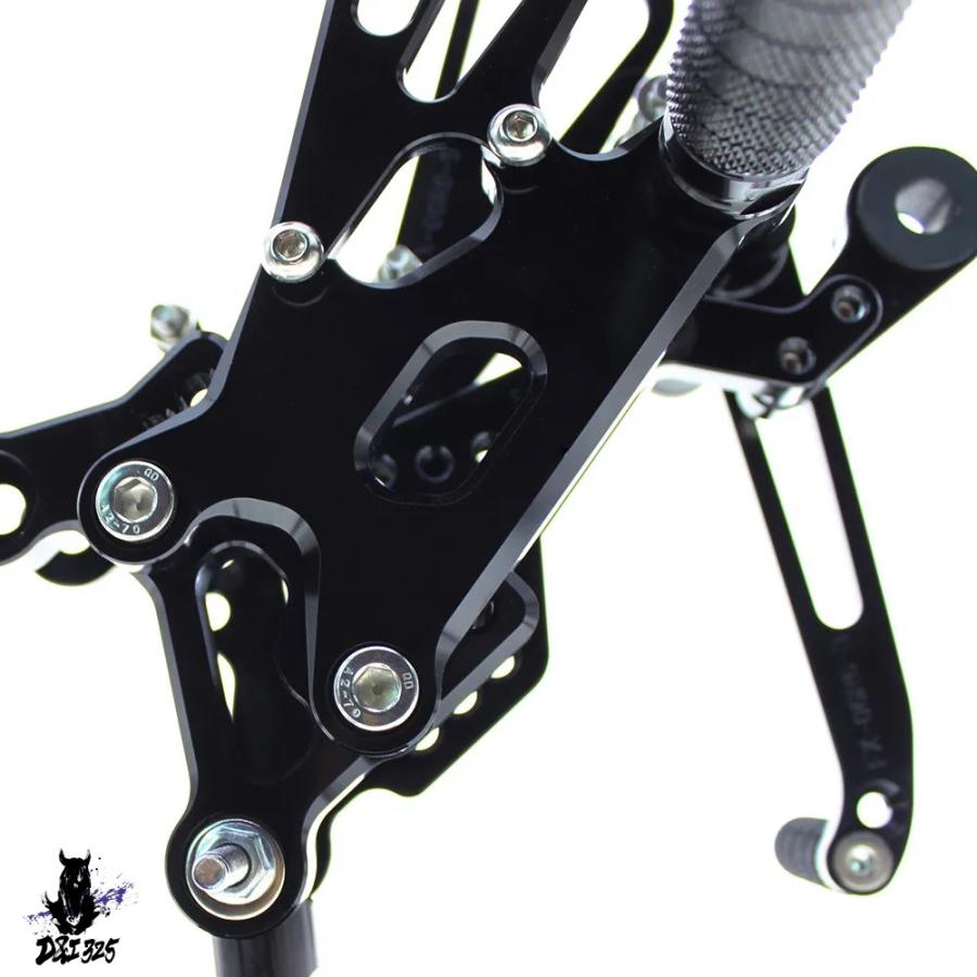 【互換品】 ヤマハ YZF R6 2006-2023用 Fxcnc アルミニウム製バイク保護キット フットペグ ペダル フットレスト 2016-2019 社外製の画像