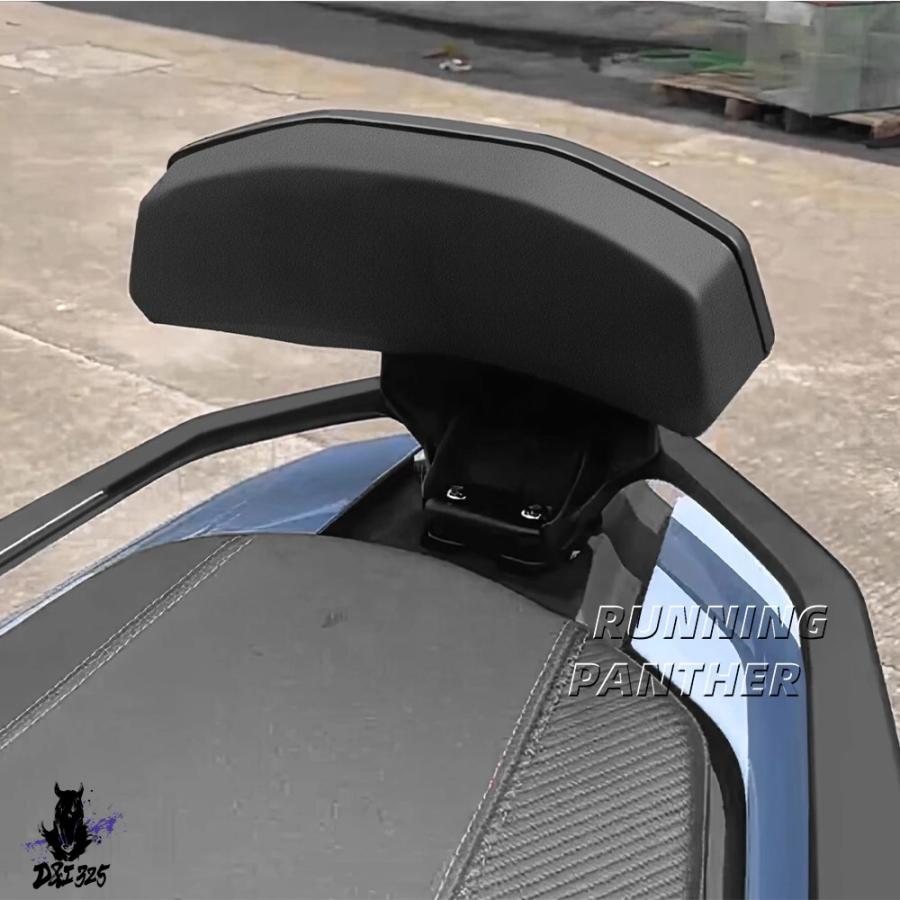 【互換品】 kymco ak550 バイクリアクッションパッド 2023 2024 テールストック 社外製の画像