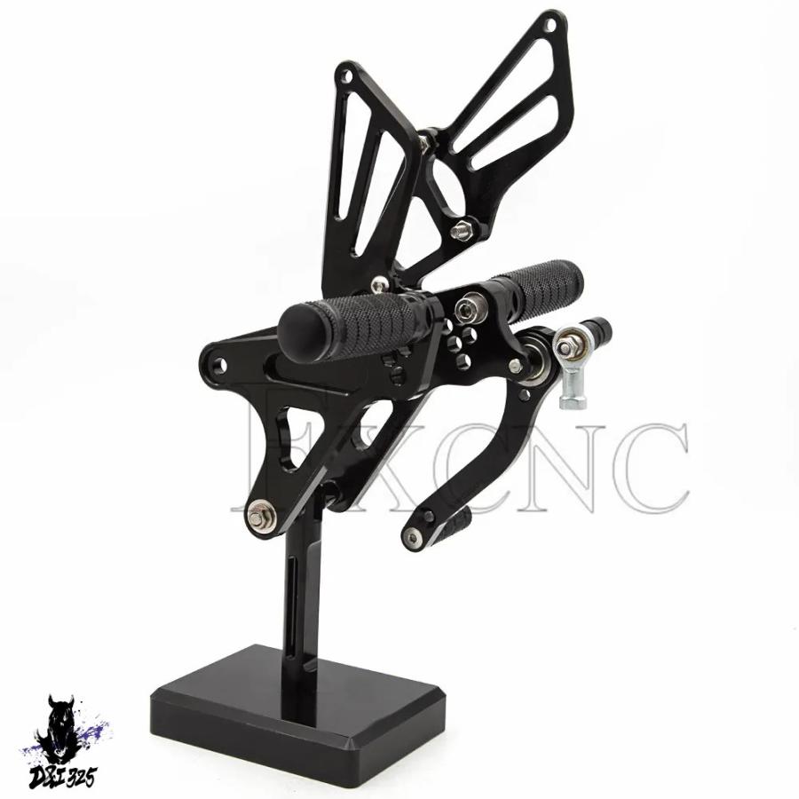 【互換品】 YZF-R1 2009-2012用 ヤマハ クロス ロッカー フットレスト リアセット 社外製の画像