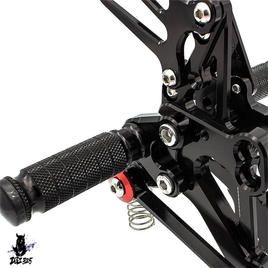 【互換品】 ホンダ CBR650F CB650F CBR650R CB650R 14-20用 バイクフットレスト リアセットフットレスト ギアシフト 社外製の画像